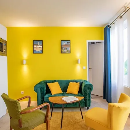 Le Jaune Vendee - T2 Renove - Terrasse Apartment Niort