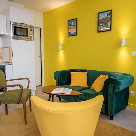 Le Jaune Vendee - T2 Renove - Terrasse Apartment Niort
